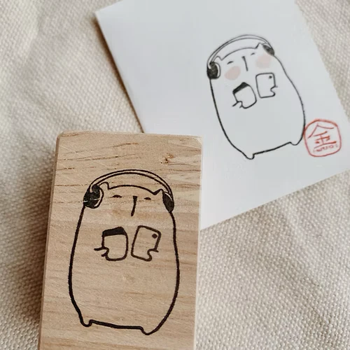 Catdoo Rubber Stamp - Chill with Music