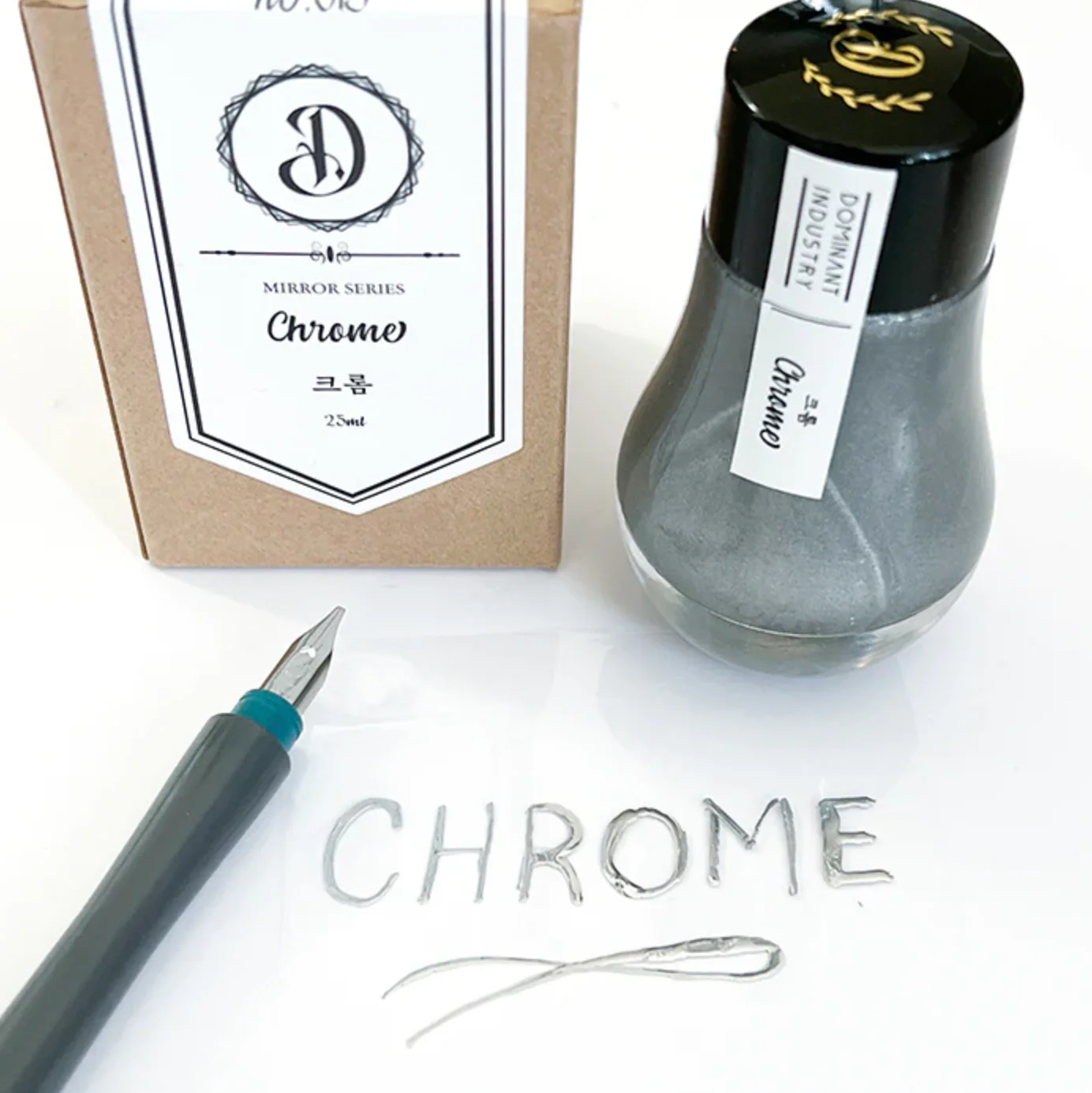 Dominant Industry Mirror 25ml Ink Bottle (for Dip Pen) - Chrome - Image 2