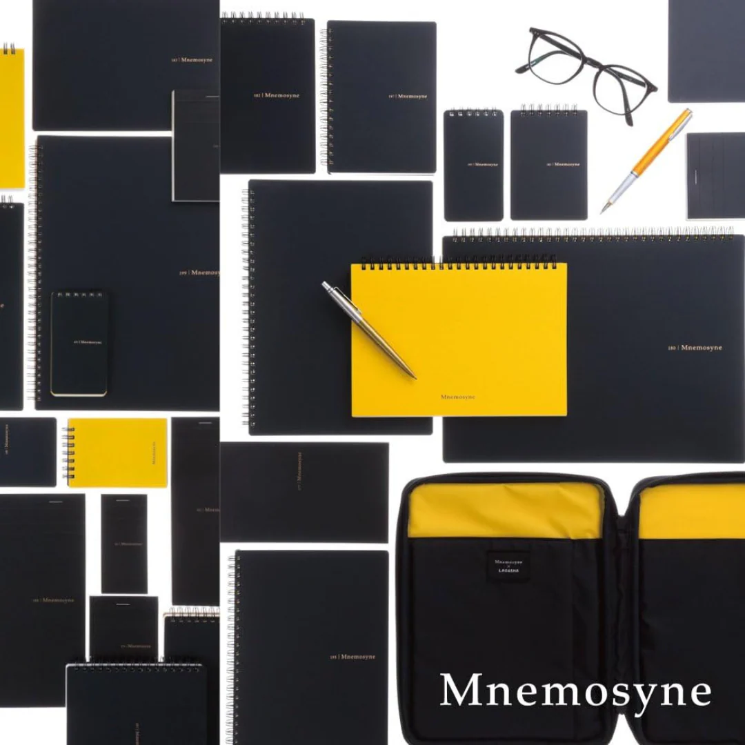 Maruman Mnemosyne A4 Notepad - Graph (Black) - Image 6