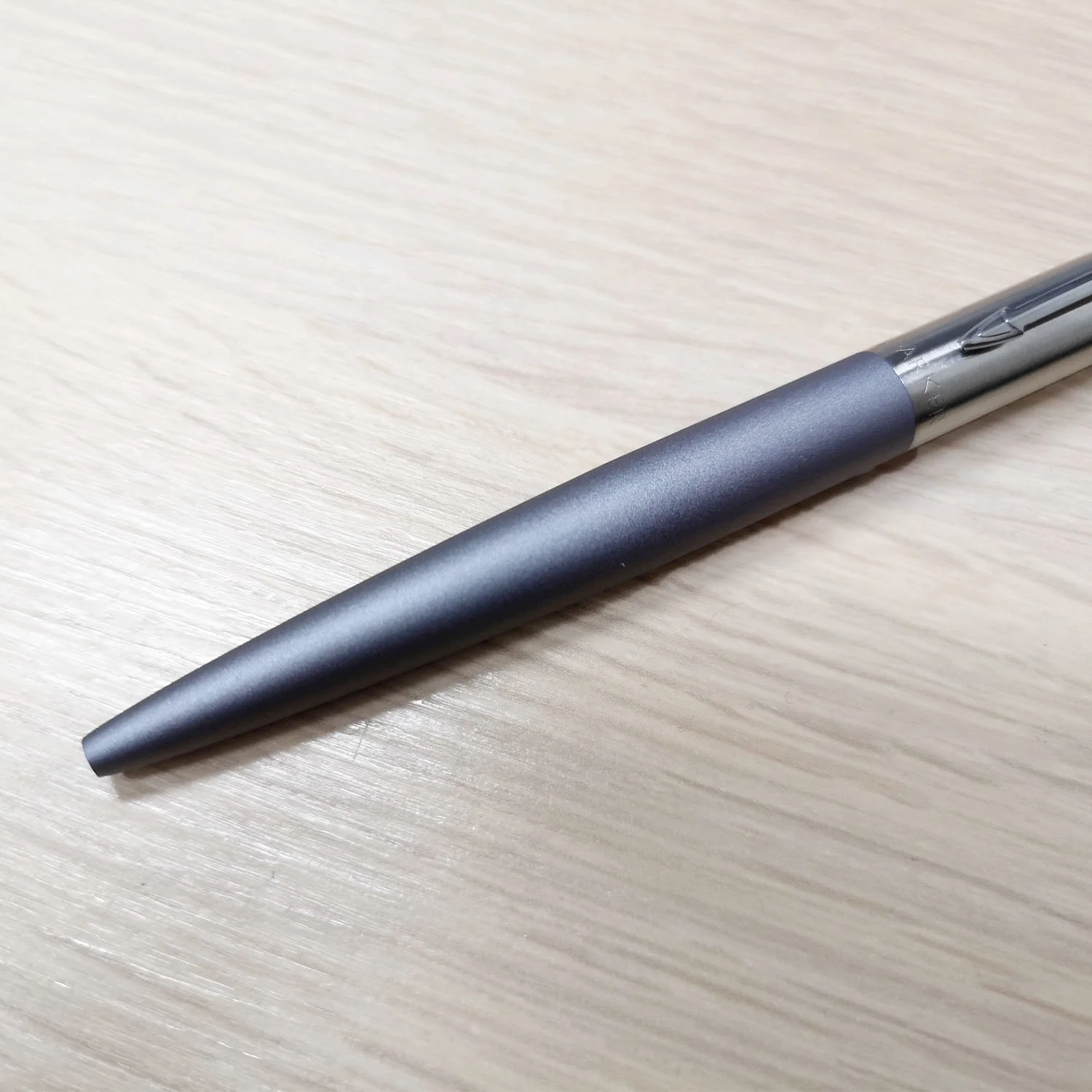 Parker Jotter XL Alexandra Matte Grey Ballpoint Pen - Image 11