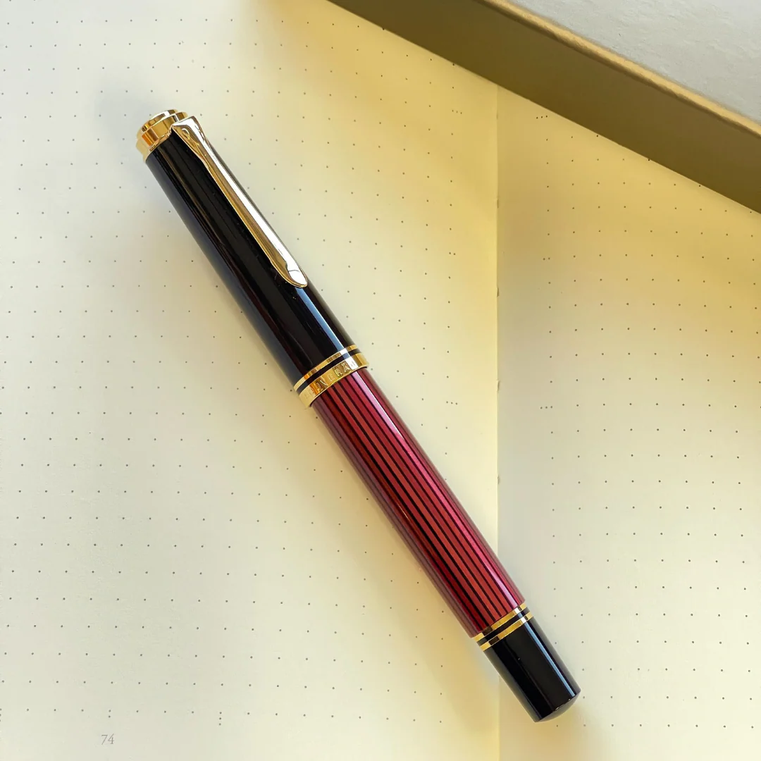 Pelikan Souveran M600 Fountain Pen - Black & Red with Gold Trim (14K Gold) [Pre-Order] - Image 10