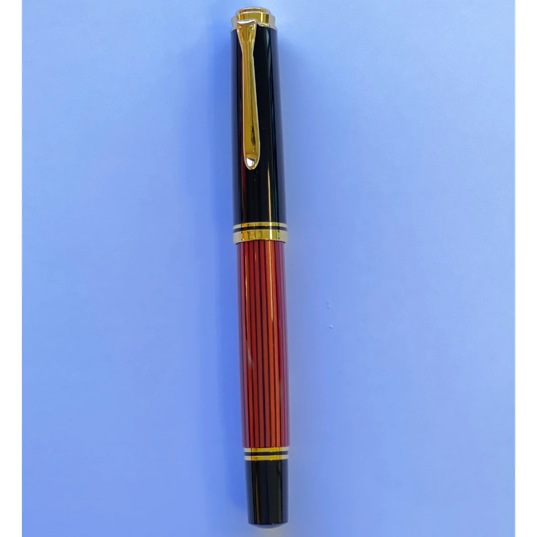 Pelikan Souveran M600 Fountain Pen - Black & Red with Gold Trim (14K Gold) [Pre-Order] - Image 12