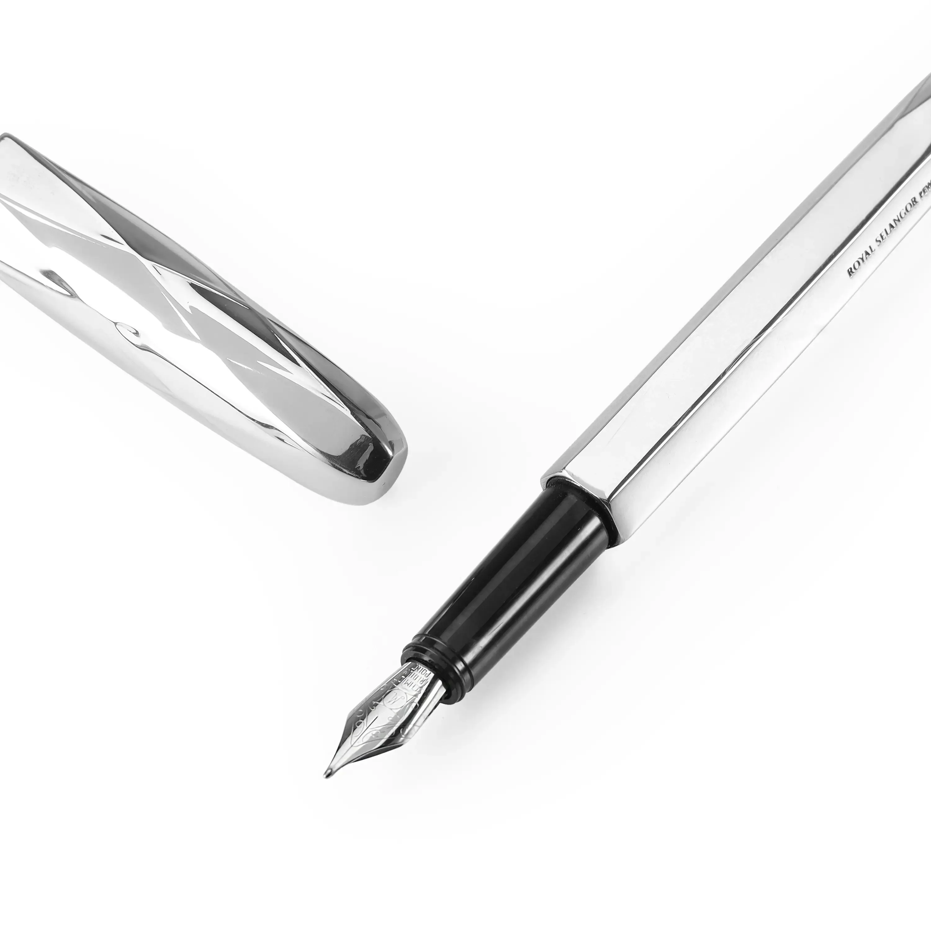 Royal Selangor Broad Nib Fountain Pen - Oxford - Image 3