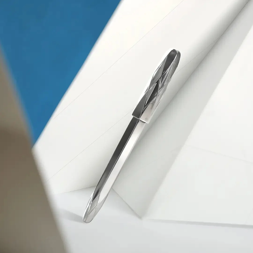 Royal Selangor Broad Nib Fountain Pen - Oxford - Image 4
