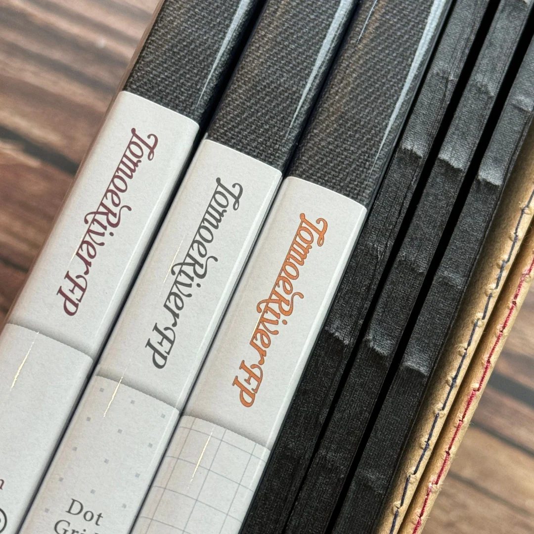 Sanzen Tomoe River FP A5 Stitch Notebook - Plain (64 pages) - Image 4