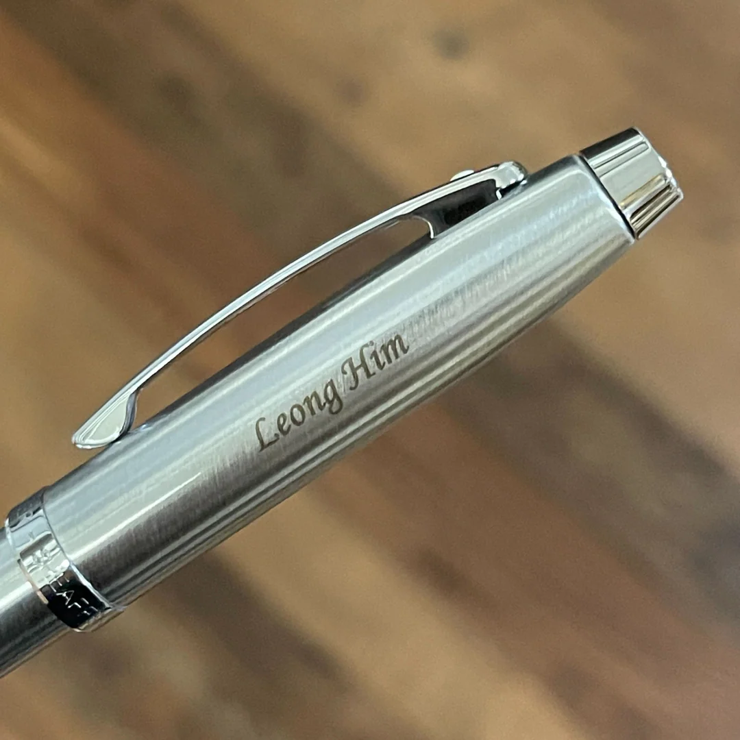Sheaffer 100 E9306 Brushed Chrome With Chrome Plated Trims Rollerball Pen (WW30) - Image 5