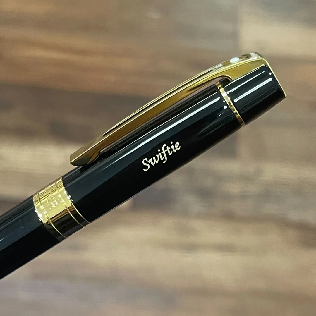 Sheaffer 300 E9325 Glossy Black with Gold Trims Ballpoint Pen (WW30) - Image 7