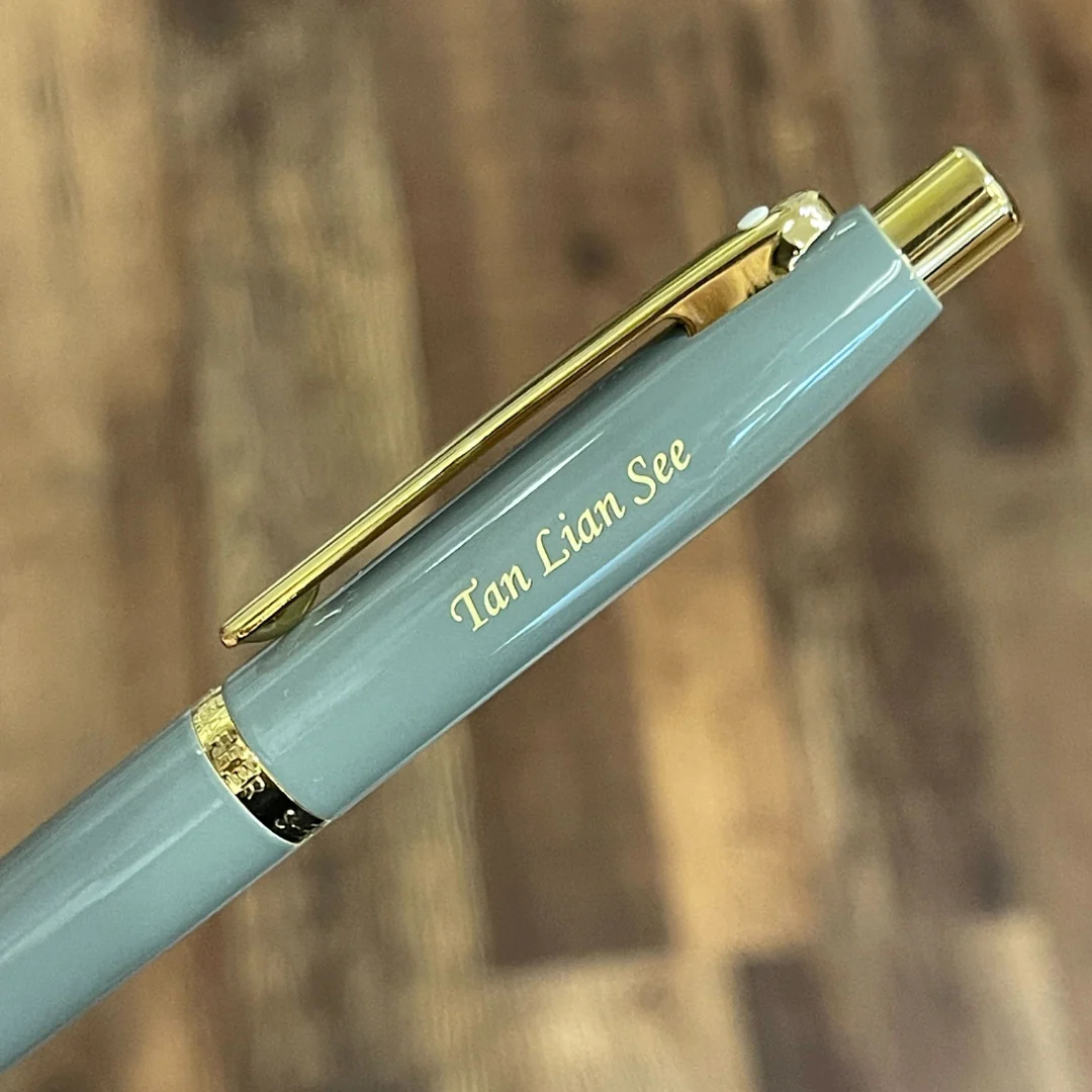 Sheaffer VFM E9427 Glossy Light Gray With PVD Gold-Tone Trim Ballpoint Pen (WW31) - Image 8