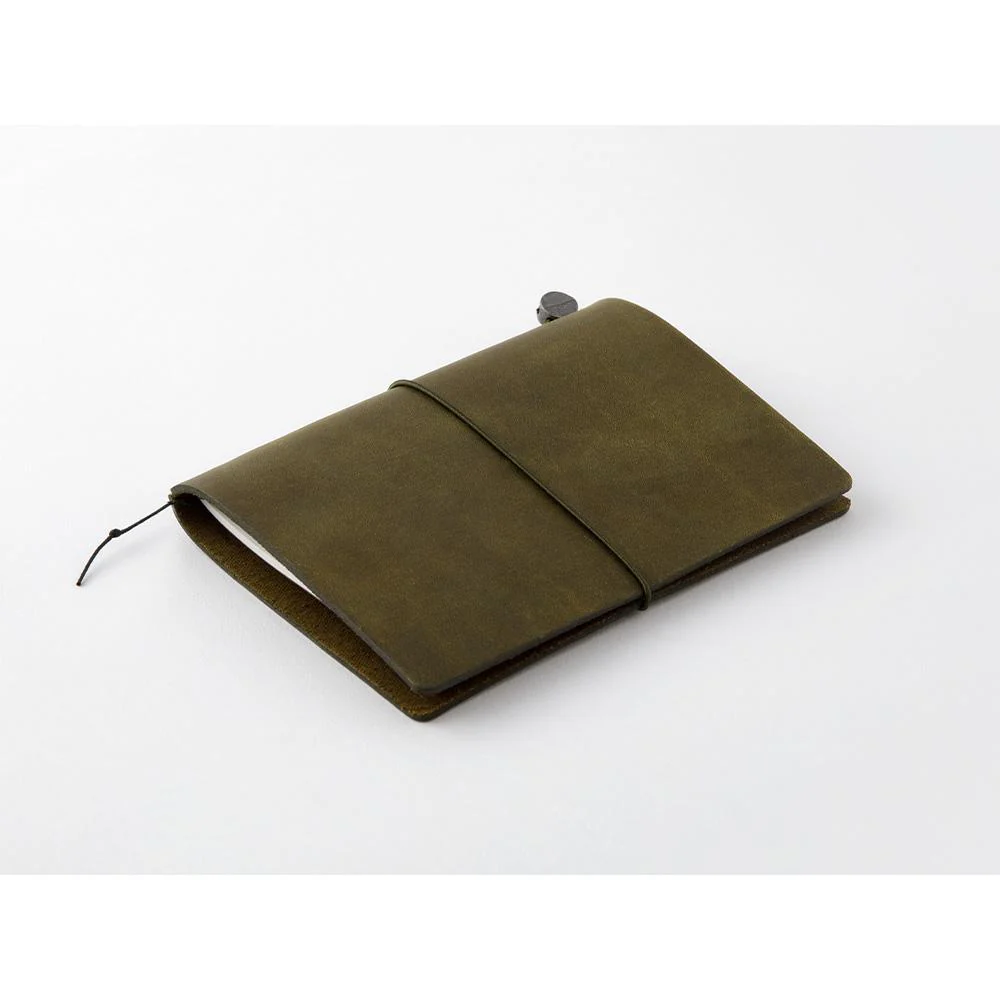TRAVELER'S notebook Starter Kit (Passport Size) - Olive - Image 2